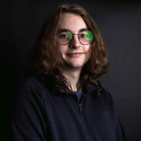 Alistair Baier Headshot